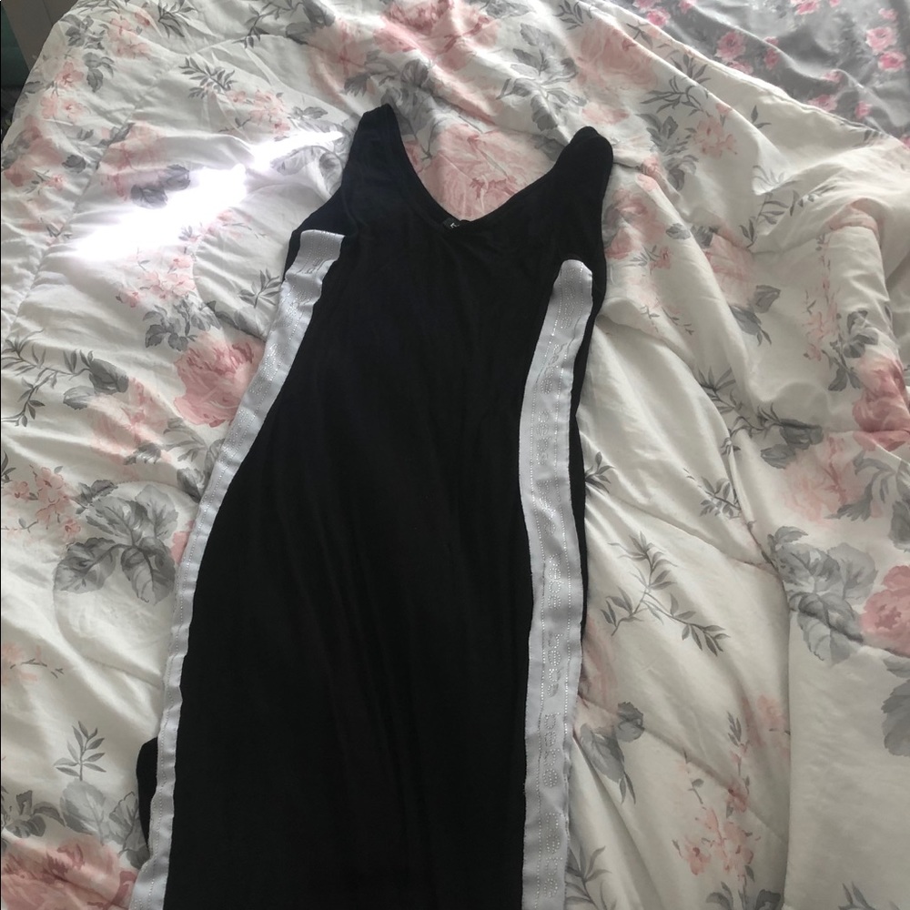 Bebe dress